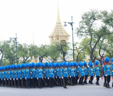 ขบวนพระบรมราชอิสริยยศ พระราชพิธีถวายพระเพลิงพระบรมศพ พระบาทสมเด็จพระปรมินทรมหาภูมิพลอดุลยเดช บรมนาถบพิตร