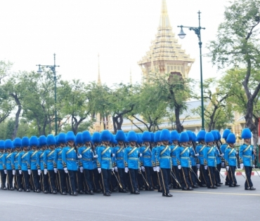 ขบวนพระบรมราชอิสริยยศ พระราชพิธีถวายพระเพลิงพระบรมศพ พระบาทสมเด็จพระปรมินทรมหาภูมิพลอดุลยเดช บรมนาถบพิตร