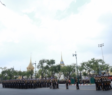 ขบวนพระบรมราชอิสริยยศ พระราชพิธีถวายพระเพลิงพระบรมศพ พระบาทสมเด็จพระปรมินทรมหาภูมิพลอดุลยเดช บรมนาถบพิตร