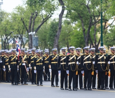 ขบวนพระบรมราชอิสริยยศ พระราชพิธีถวายพระเพลิงพระบรมศพ พระบาทสมเด็จพระปรมินทรมหาภูมิพลอดุลยเดช บรมนาถบพิตร