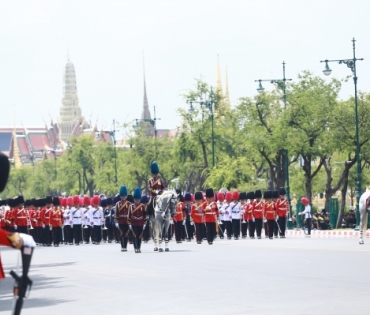 ขบวนพระบรมราชอิสริยยศ พระราชพิธีถวายพระเพลิงพระบรมศพ พระบาทสมเด็จพระปรมินทรมหาภูมิพลอดุลยเดช บรมนาถบพิตร