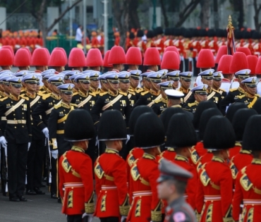 ขบวนพระบรมราชอิสริยยศ พระราชพิธีถวายพระเพลิงพระบรมศพ พระบาทสมเด็จพระปรมินทรมหาภูมิพลอดุลยเดช บรมนาถบพิตร