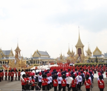 ขบวนพระบรมราชอิสริยยศ พระราชพิธีถวายพระเพลิงพระบรมศพ พระบาทสมเด็จพระปรมินทรมหาภูมิพลอดุลยเดช บรมนาถบพิตร