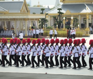 ขบวนพระบรมราชอิสริยยศ พระราชพิธีถวายพระเพลิงพระบรมศพ พระบาทสมเด็จพระปรมินทรมหาภูมิพลอดุลยเดช บรมนาถบพิตร