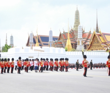 ขบวนพระบรมราชอิสริยยศ พระราชพิธีถวายพระเพลิงพระบรมศพ พระบาทสมเด็จพระปรมินทรมหาภูมิพลอดุลยเดช บรมนาถบพิตร