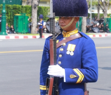 ขบวนพระบรมราชอิสริยยศ พระราชพิธีถวายพระเพลิงพระบรมศพ พระบาทสมเด็จพระปรมินทรมหาภูมิพลอดุลยเดช บรมนาถบพิตร