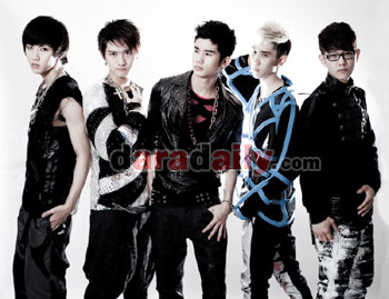“เค-โอทิค” ปลื้ม!! เพลงดังไกล แฟนต่างชาติ  โชว์ลิบซิ้ง “เหงาปาก”  