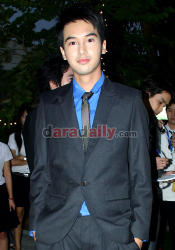 "อ๊อฟ-ชนะพล"เร่งทำคะแนนฝ่าด่านแม่..ลุยจีบ"ทับทิม"