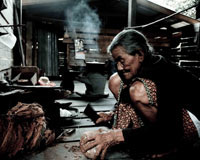 ยายยิ้ม ยิ้มเย้ยยาก