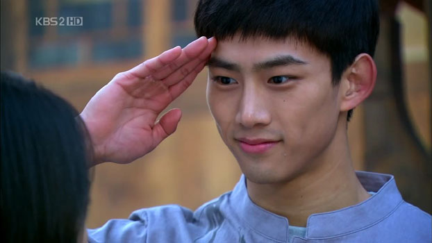 ลูกผู้ชายตัวจริง “แทคยอน” วง 2PM ยกเลิกกรีนการ์ด เพื่อเข้าเป็นทหาร