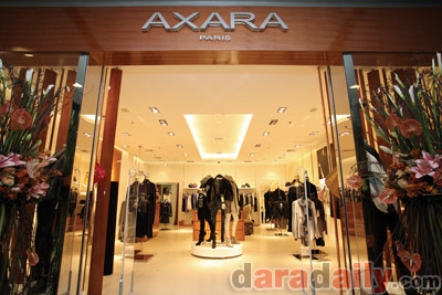 อัพเดทเทรนด์ Fall/Winter2010สวยหรูที่"AXARA Boutique Shop"