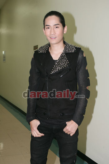 “อ๊อฟ AF6” ยันไม่รู้อุปกรณ์เสพไอซ์ใคร ทรูแฟนเทเชียโต้แบนงาน