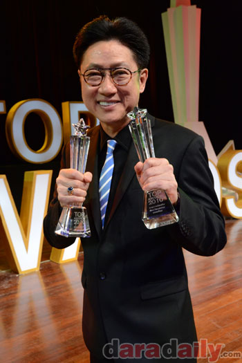เวิร์คพอยท์ฯ คว้า 2 รางวัลสร้างสรรค์สังคม “TOP AWARDS 2010” 