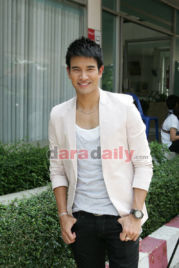 “เกรท วรินทร” ปัดจีบ “แก้มบุ๋ม” แจงมีคนคุยแล้ว 