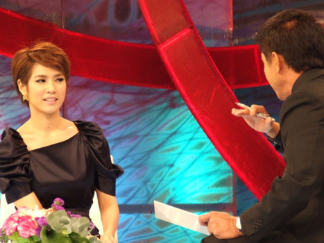 Talk Show "โดนัท" โตมาในสภาพแวดล้อมแบบไหน