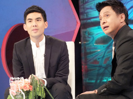 Talk Show  “เต๋อ” คว้ารางวัลดาวรุ่งเอเชีย งานหนังแดนมังกร