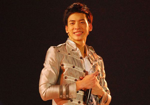 “บี้” LOVE ออนทัวร์