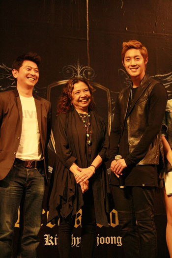 “คิมฮยอนจุง” ปลื้มแฟนคลับไทยต้อนรับอบอุ่น