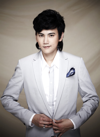 “วุฒิ-ศักดิ์ คลินิก” เดินหน้าฉลอง 100 สาขา 