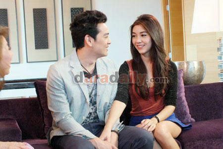 คู่รักสุดฮือฮา