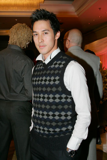 “อั๊ต” ปัดพูดเรื่องคลิปหลุด เปรยมีผลงานที่เมืองไทยเร็วๆ นี้