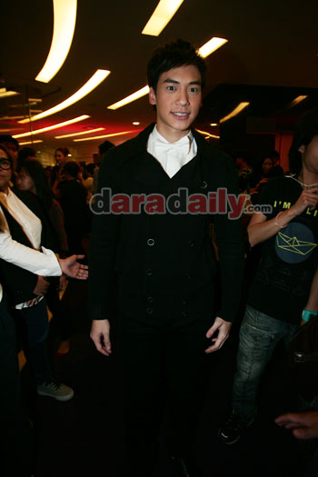“บี้” ฟุ้งเล่นละครเวที “รักจับใจ เดอะมิวสิเคิล” ประกบ “หนูนา”