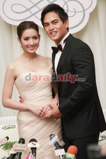 “แอฟ” เคลียร์กระแสเมาท์ ลอดซุ้มกระบี่งานแต่ง