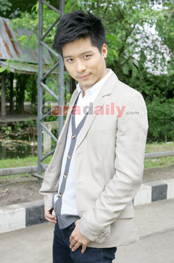 “ตี๋AF” โดนรถยนต์เฉี่ยวแล้วหนี