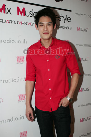 "กันต์" ได้ฤกษ์เปิดตัวแฟนสาวผ่านอินสตาแกรม