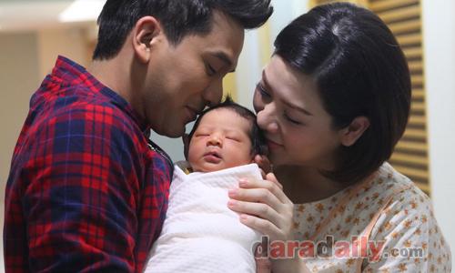 "ป๋อ-เอ๋" เป็นปลื้ม อวดโฉม "น้องภูดิศ"