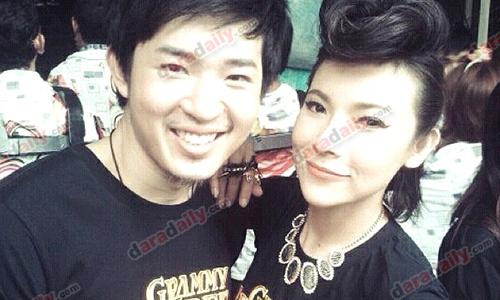 จอดอีกคู่ คู่รักดีเจ “ต้นหอม-ป๊อบ”