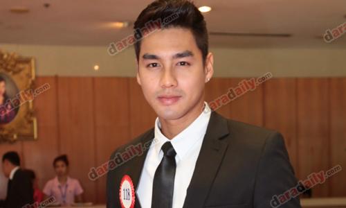 "เพ็ชร" ปลื้มฟีดแบ็คถ่ายเซ็กซี่ดี บอกยังไม่พร้อมโป๊กว่านี้ รับคุยสาวนอกวงการ