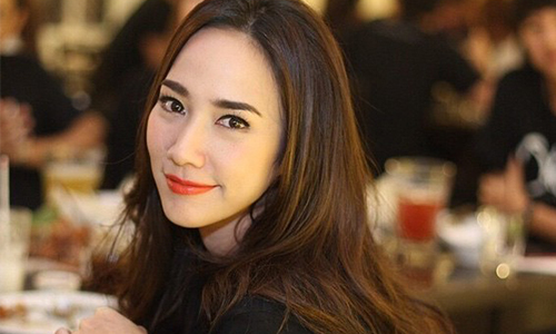 เปิดภาพให้เห็นชัดๆ พัฒนาการความสวยของ "อั้ม" ซุป'ตาร์เบอร์หนึ่ง