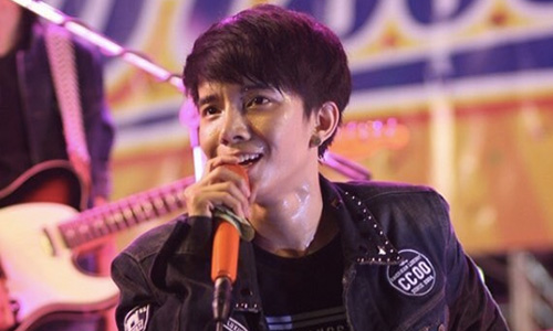 “กล้วย ศิริรัตน์” นักร้องทอมหนึ่งเดียวแห่ง “อาร์สยาม" เสน่ห์แรงไม่แพ้ศิลปินเกาหลี  