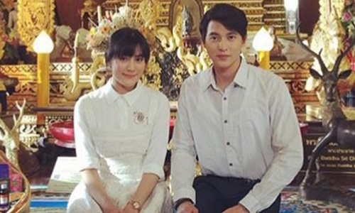 แฟนๆ อดใจอีกนิด! "เจมส์จิ-คิม" ถ่าย "บ่วงหงส์" พร้อมทำบุญร่วมกันที่เชียงราย 
