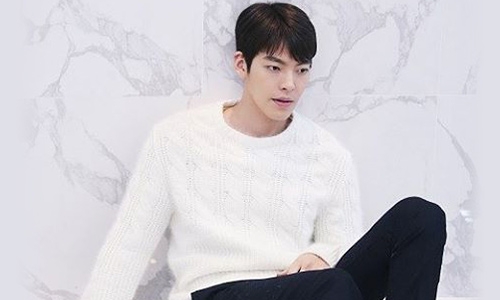 นักแสดงเกาหลี “Kim Woo Bin” ตรวจพบโรคมะเร็ง เตรียมเข้ารับการรักษาตัวทันที
