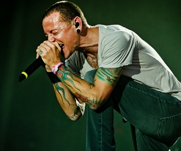 สุดเศร้า! นักร้องนำวง Linkin Park ฆ่าตัวตายที่บ้านพัก