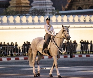 พระองค์หญิงสิริวัณณวรีฯ ทรงม้าซ้อมริ้วขบวน อัญเชิญพระบรมราชสรีรางคาร